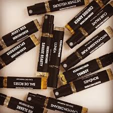 Keiko Mecheri Vetiver Velours 2,0ml 0,068 us fl. uns. oficiální vzorek parfému, Keiko Mecheri Vetiver Velours 2,0ml 0,068 us fl. uns. επίσημο δείγμα αρώματος, Keiko Mecheri Vetiver Velours 2,0 ml 0,068 us fl. uns. oficjalna próbka parfym, Keiko Meche