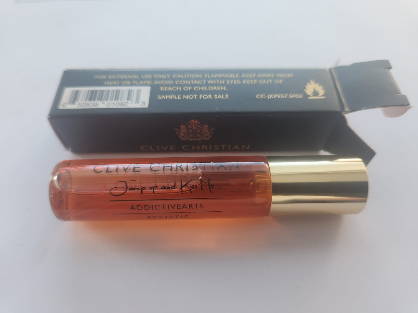 Officiellt parfymprov av Clive Christian Addictive Arts JUMP Up And KISS Me ECSTATIC 7,5 ml 0,25 fl. oz.