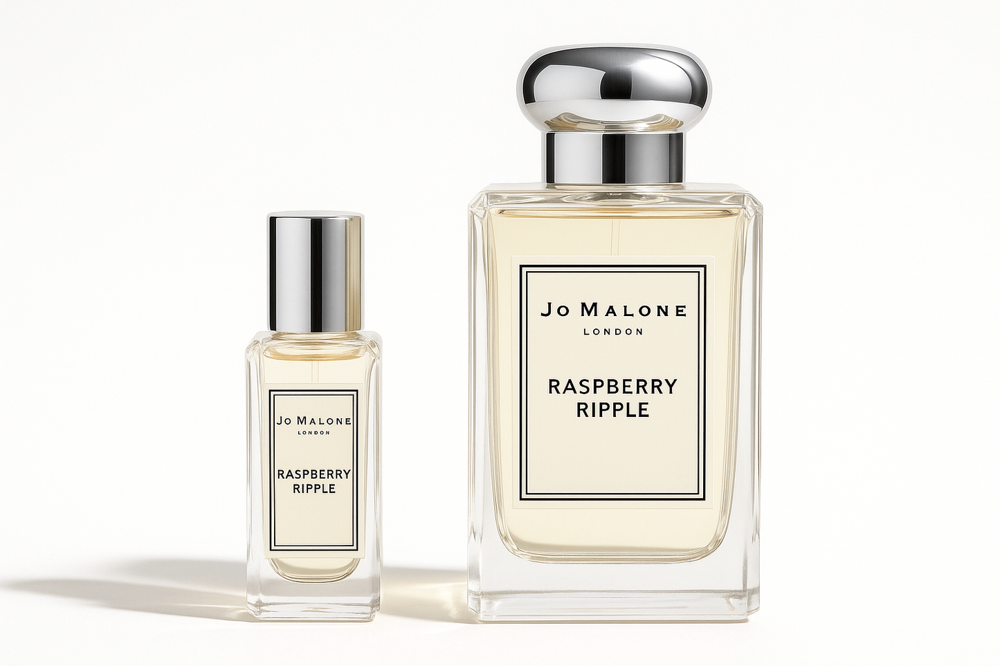 Jo Malone Raspberry Ripple 12ml provflaska bredvid 100ml flaskan med Jo Malone Raspberry Ripple